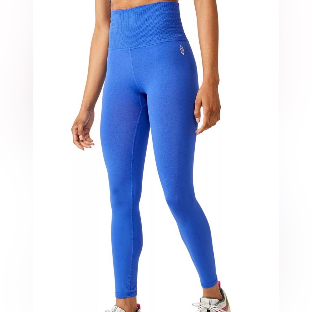 Free People Movement Good Karma Leggings in Blue | Size M